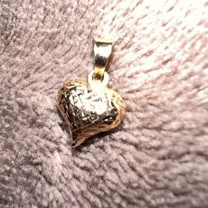 14KT GOLD HEART PENDANT SMALL